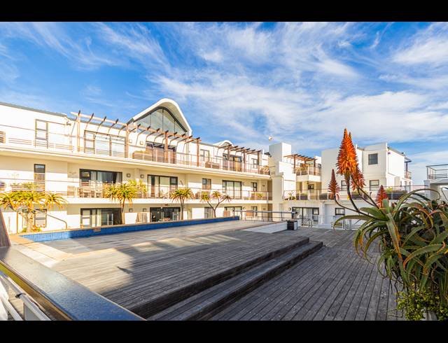 2 BEDROOM APARTMENT TO LET IN BIG BAY